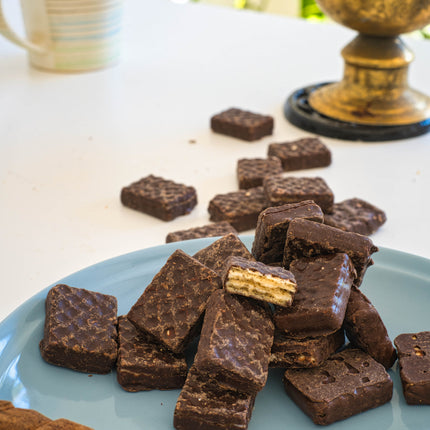 Mini Rhodesia Cookies with Creamy Lemon Filling and Chocolate Coated, 60 g / 2.1 oz