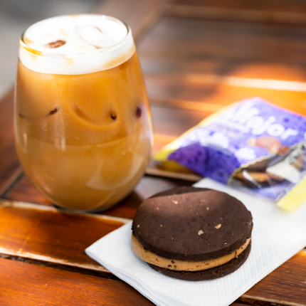 Alfajor Vegano Manteca de Maní – Sin baño de chocolate x18 unidades 45g