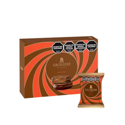 Caja de 6 Alfajores Cachafaz de Chocolate con Leche rellenos de Mousse de Chocolate, producto premium argentino