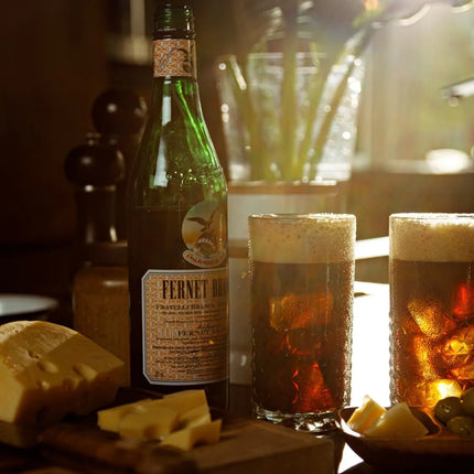 Fernet Branca edición limitada Argentino, 750 ml / 25.36 oz
