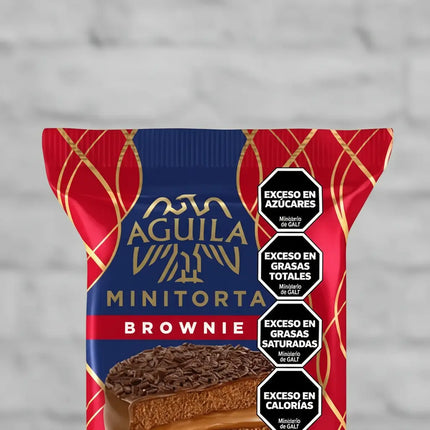 Alfajor Aguila Triple Minitorta Brownie, 71.5 g / 2.52 oz (Original box of 21)