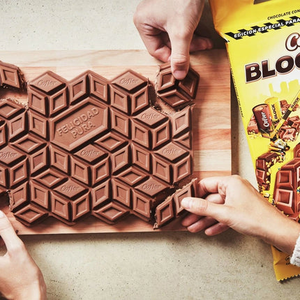 Blockazo Chocolate with Peanuts Cofler, 1 kg / 35.27 oz