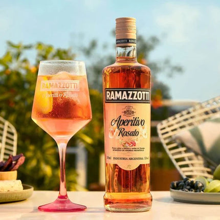 Combo de 4 Aperitivo Ramazzotti Rosado 700 ml / 23.67 oz