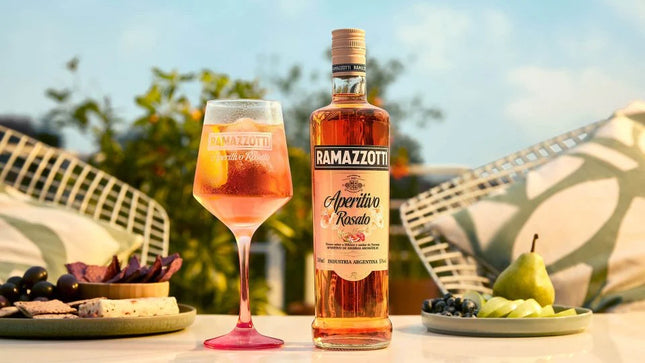 Aperitivo Ramazzotti Rosado 700 ml / 23.67 oz – Aperitivo Italiano Floral y Refrescante