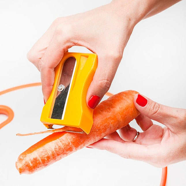 Giant sharpener for peeling vegetables / fruits